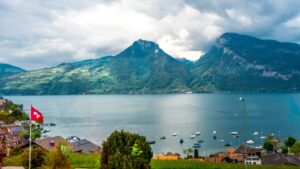 स्विटरजरलैंड दुनिया का सबसे खूबसूरत देश